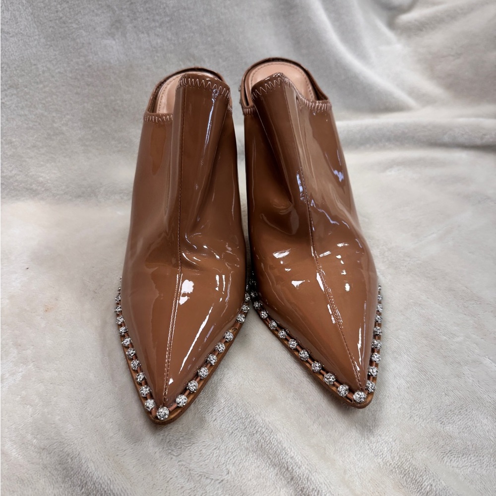 Elegant Tan Stiletto Mules - Picture 3 of 7